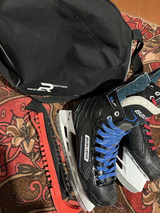 Коньки Bauer XLP