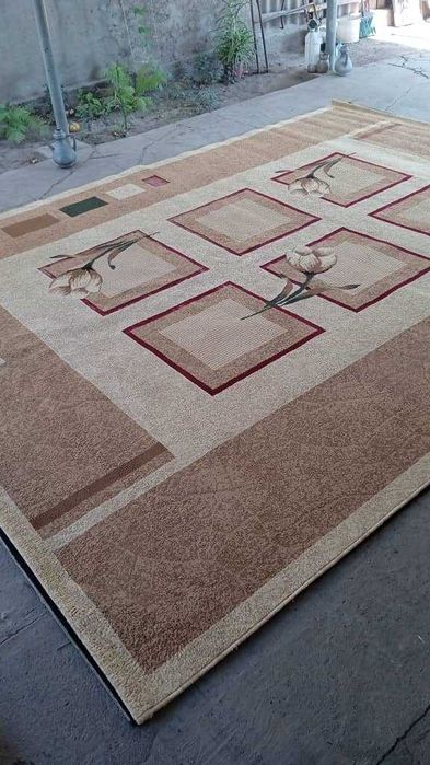 Ковры и паласы продаю