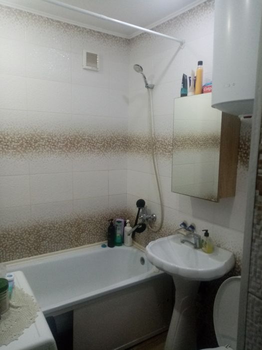 Продам 1.5 комнатную квартиру