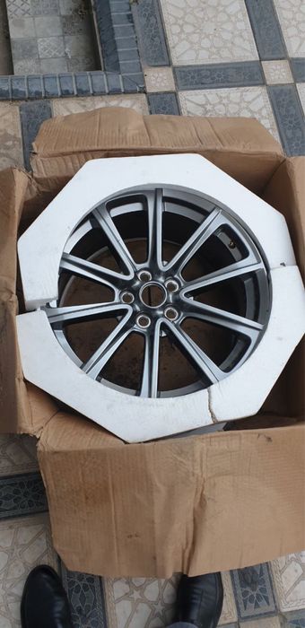Shelby mustang wheels r19