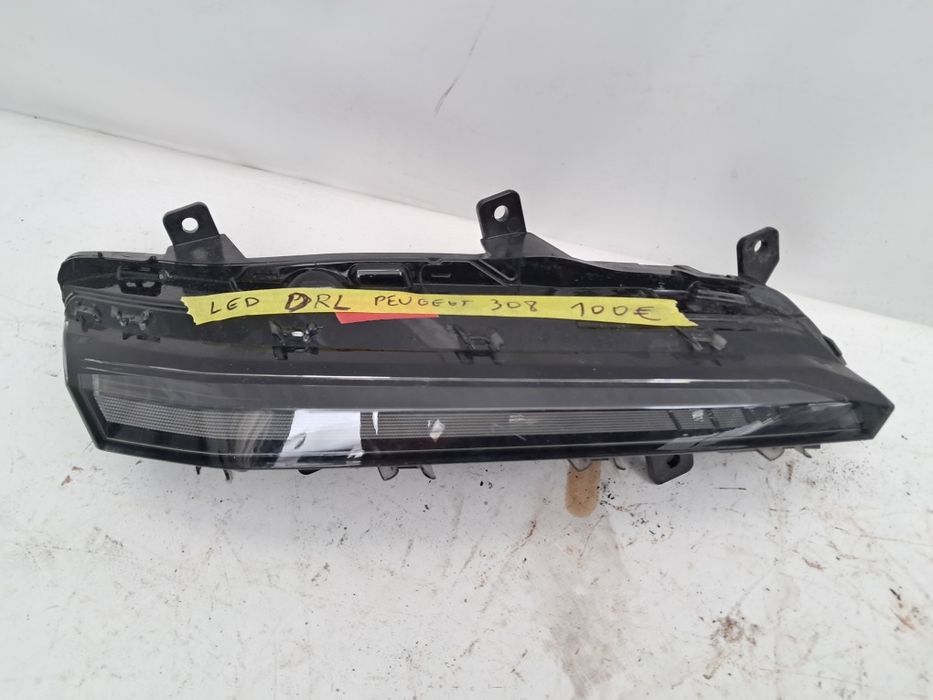 Дневна светлина DRL Peugeot 308