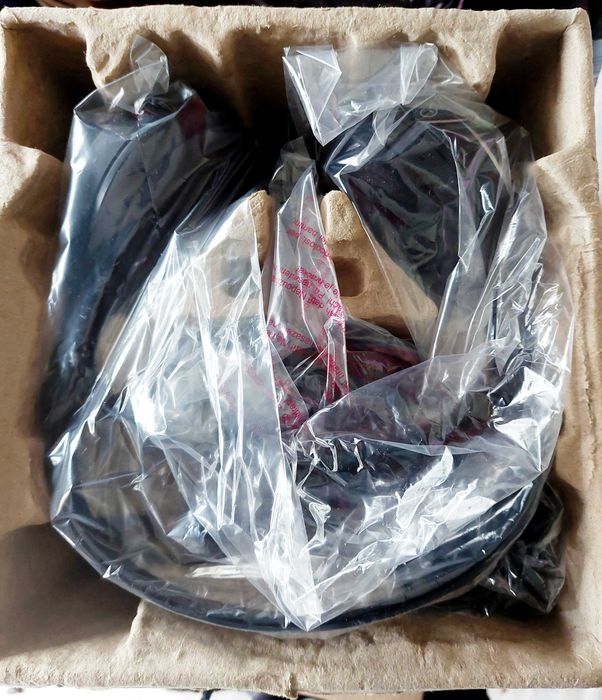 Неизползвани слушалки Sony!