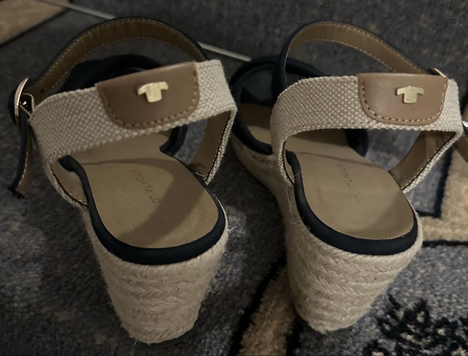 Tom tailor , сандали с платформа тъмносин/крем , 36