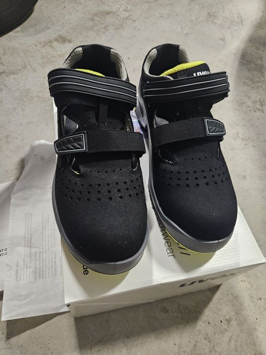 Работни обувки / safety shoes