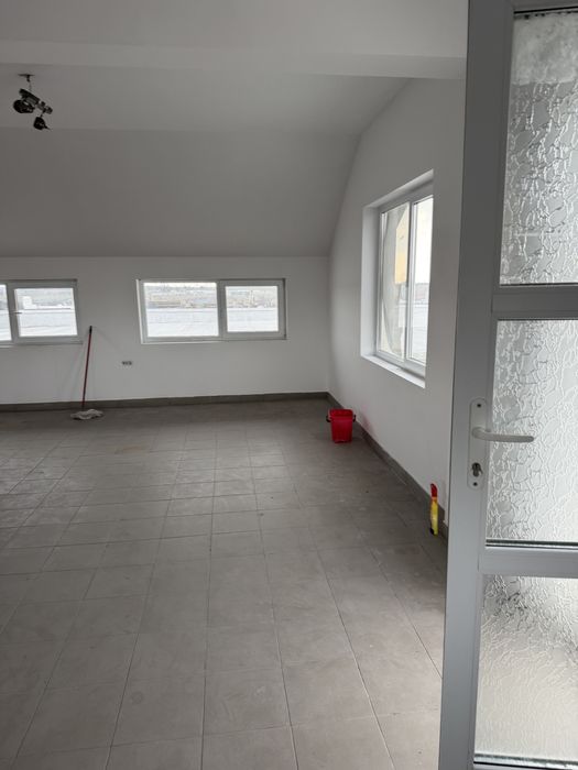 De inchiriat Spatiu Comercial In Centrul Agigea