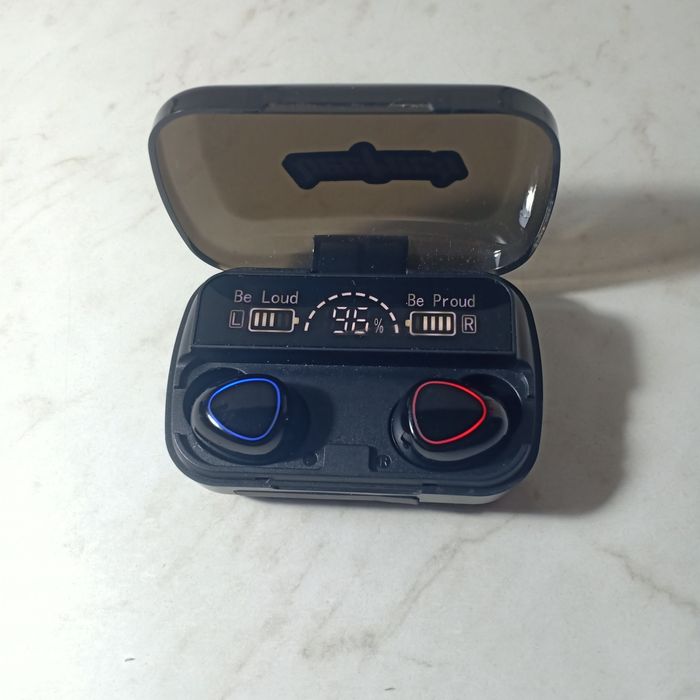 Наушник блютузбен