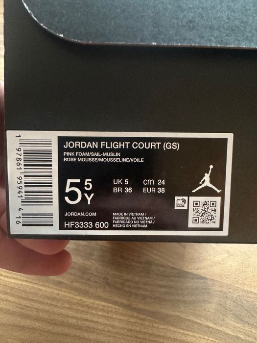 Дамски снейкъри Jordan Flight