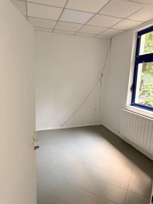 Дава се под наем Офис в София, Илинден - 110 кв.м за 663 € - Снимка #1