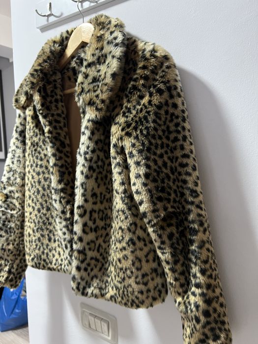 Geaca de blana artificiala leopart Answear marimea S