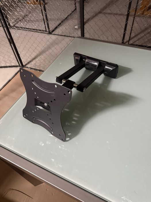 Suport TV de perete Qilive, reglabil și retractabil (cu braț extensibil)