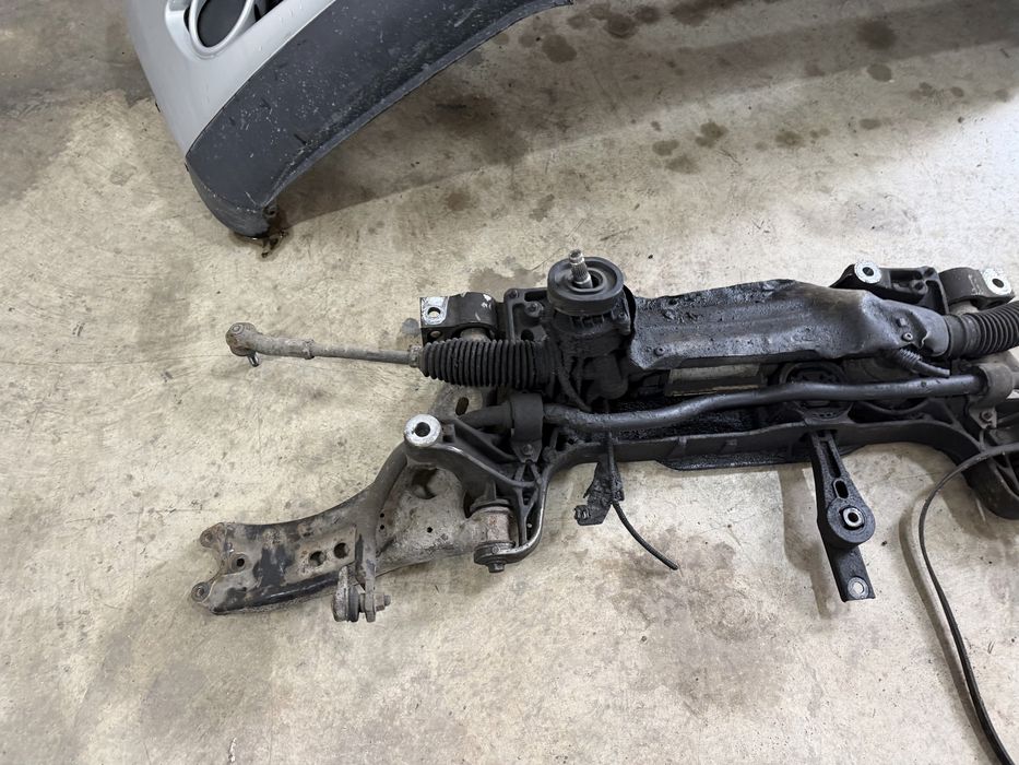 Преден мост Volkswagen Tiguan 2.0TDI