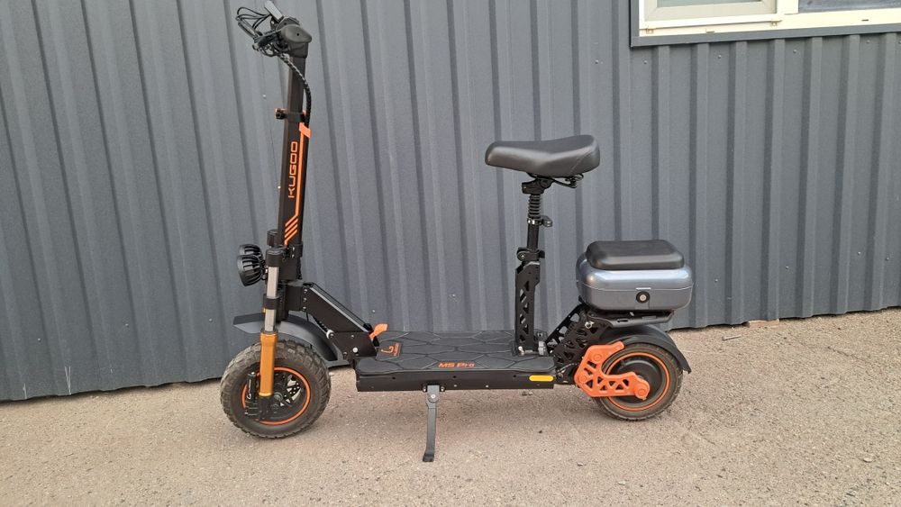 Продам электросамокат