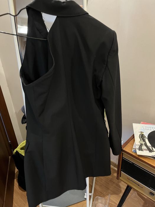 Платье Zara черное пиджак