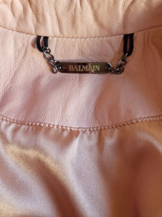 Яке модел на  Balmain