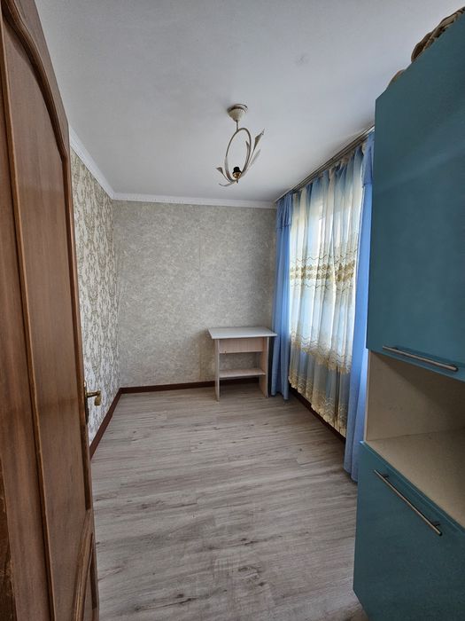 Сдам 3 комнатную  квартиру