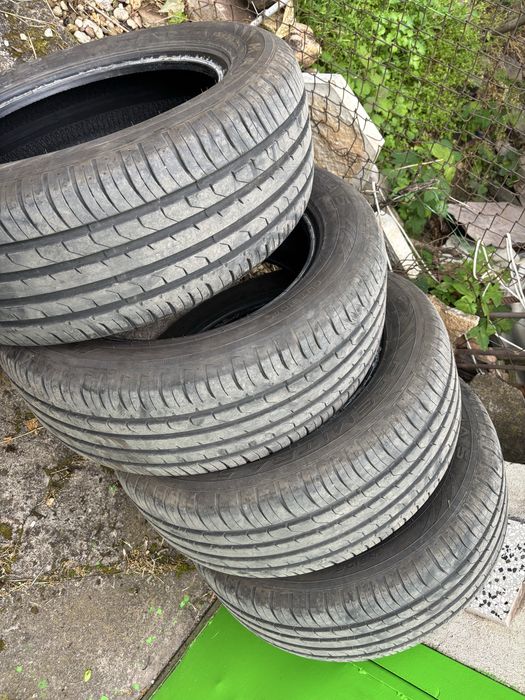 235 55 17 летни гуми Maxxis