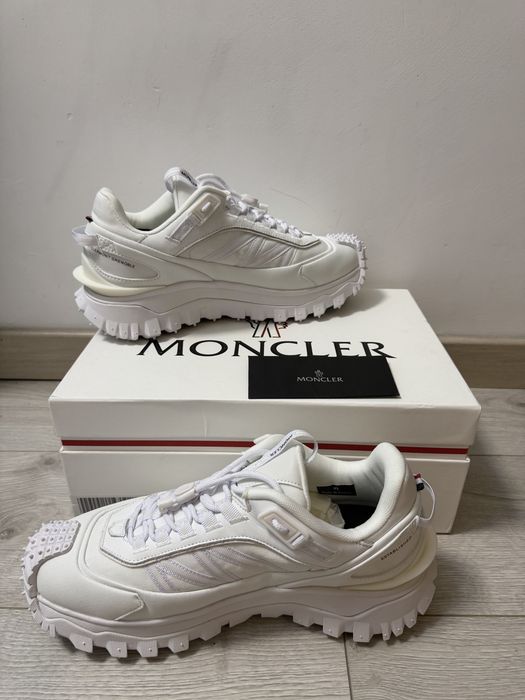 Adidasi Moncler