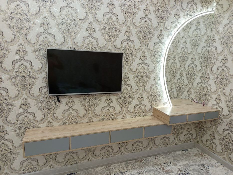 Подвесная ТВ тумба