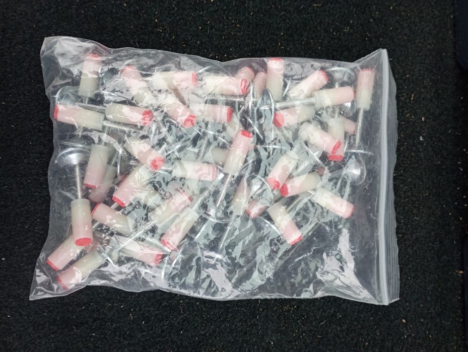 Trusă pistol cu cuie