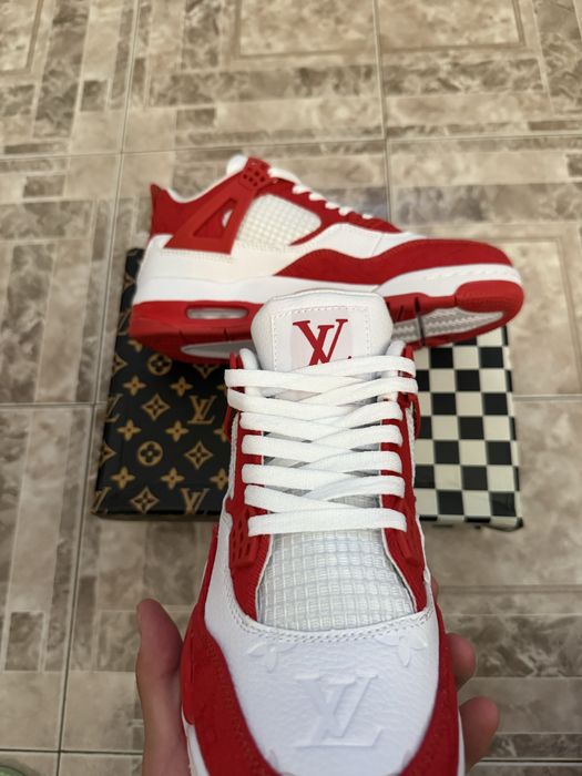 Adidasi/Sneakersi Air Jordan 4 Retro x “Louis vutton” marimea 41 si 43