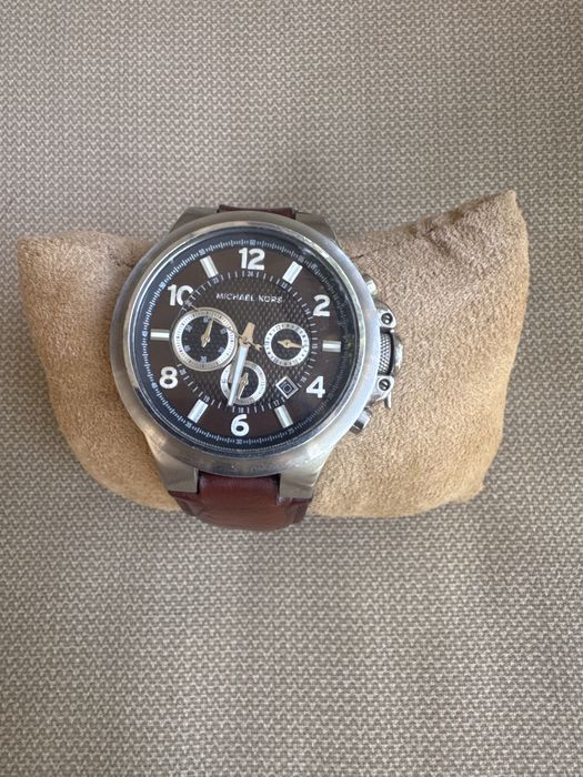 Citisen , tissot , armani