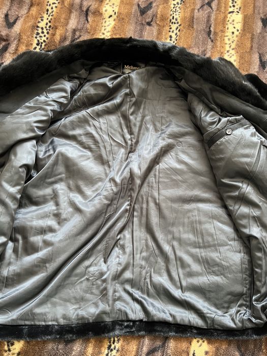 Продам дубленку мутон с норковым воротником