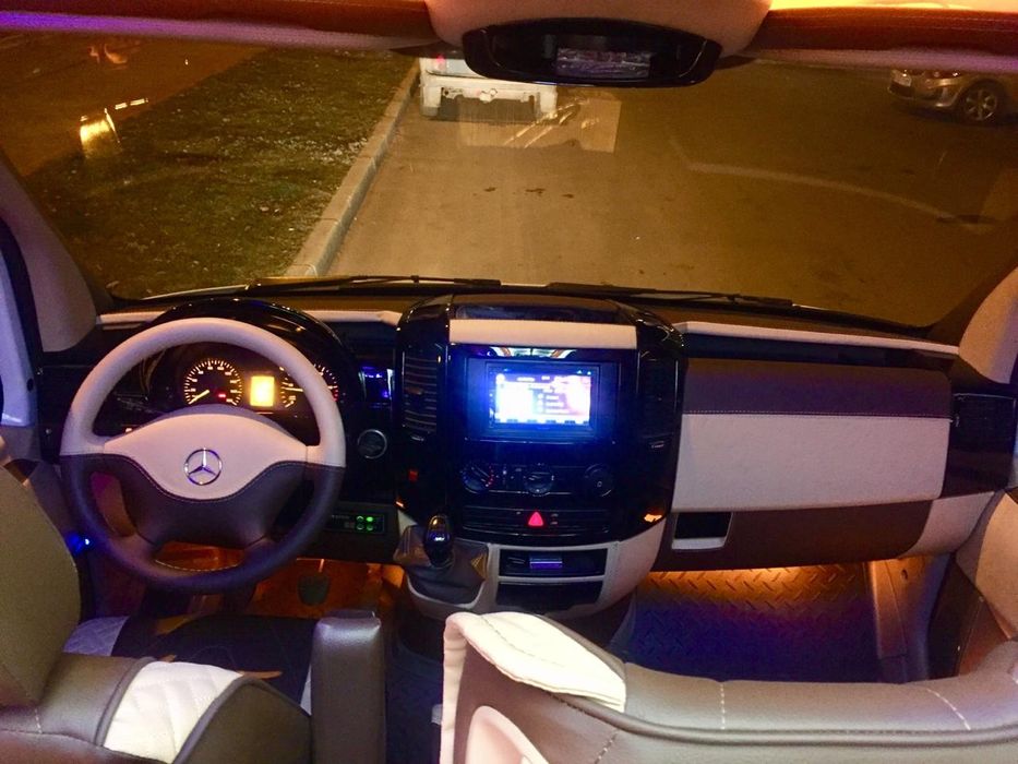 Пассажирский перевозки VIP Sprinter VIP