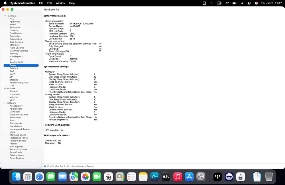 Apple MacBook Air M4 2025, 16GB, SSD 512GB, Starlight, impecabil, 18 luni garantie