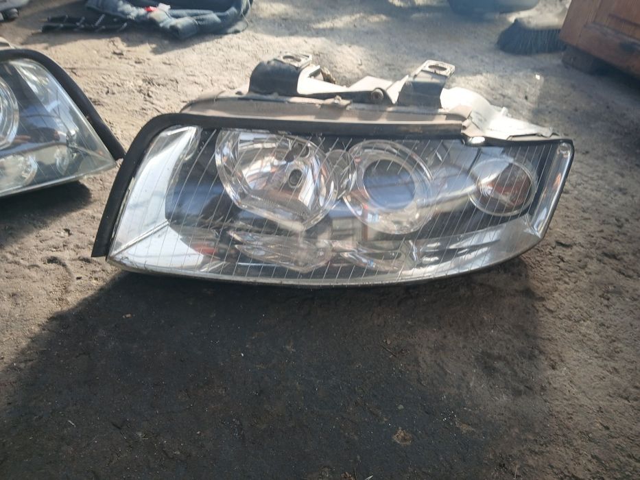 Фарове ауди а4 б6