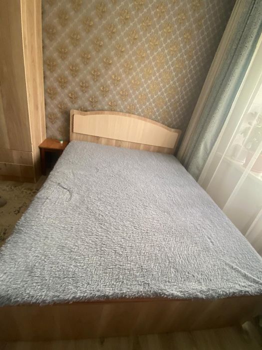 спальный  кровать