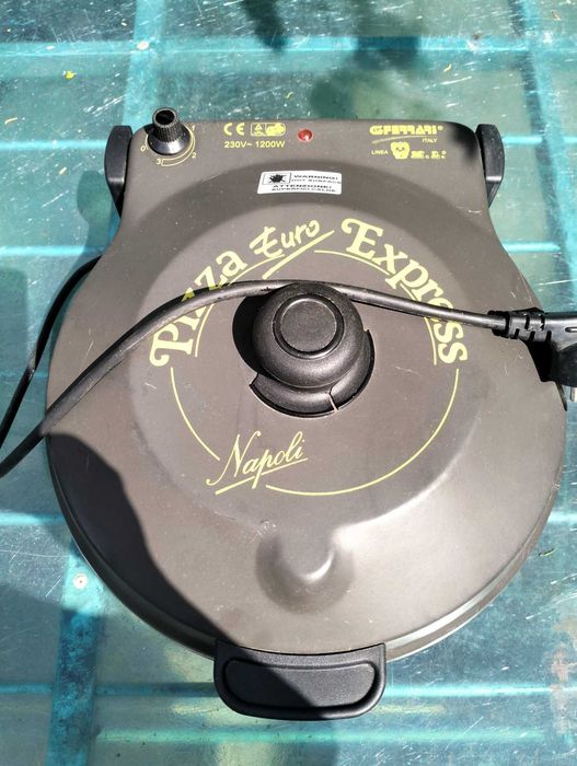 Cuptor italian pentru pizza