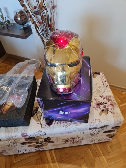 Каска ; Iron Man;