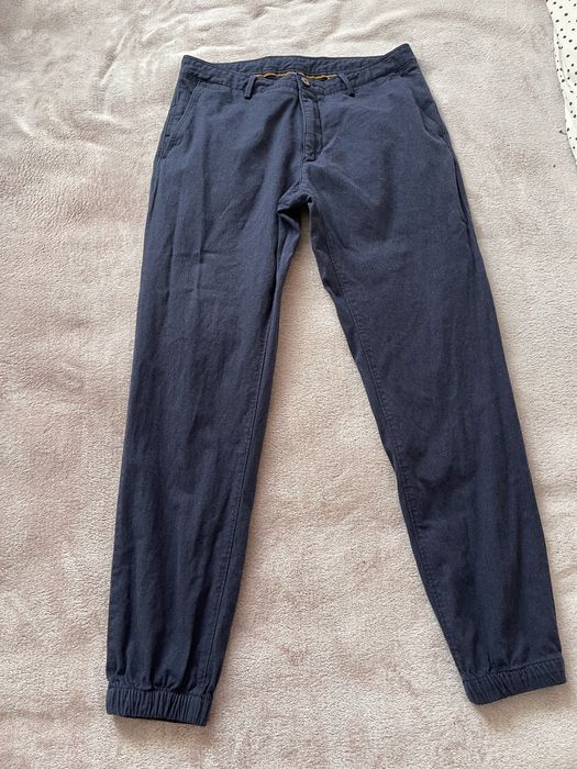 Pantaloni Massimo Dutti marimea 31