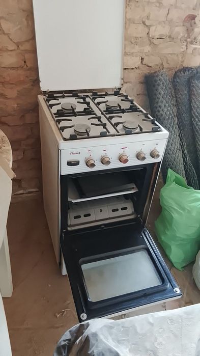 Рабочая Газ плита Маша.