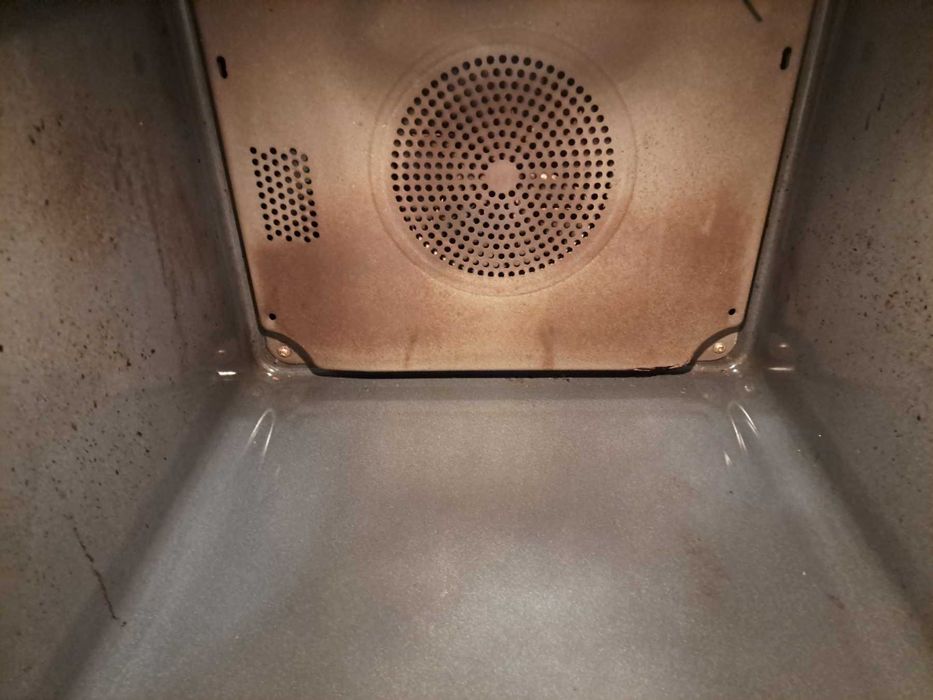 Вградена фурна Miele H2267-1B – произведена в Германия