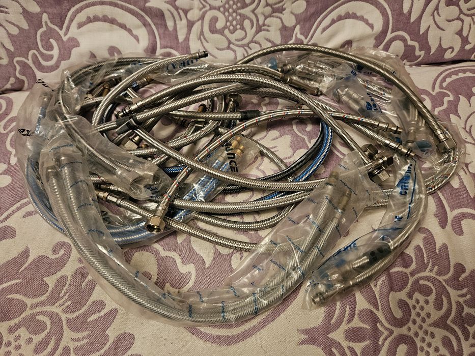 Шланги для смесителя новые