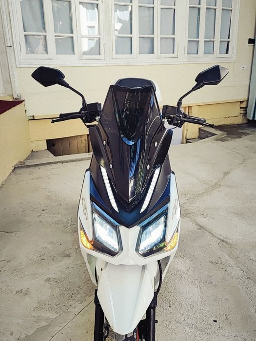 Motosikl 150 kub 100 ga 3 ta rasxot qiladi