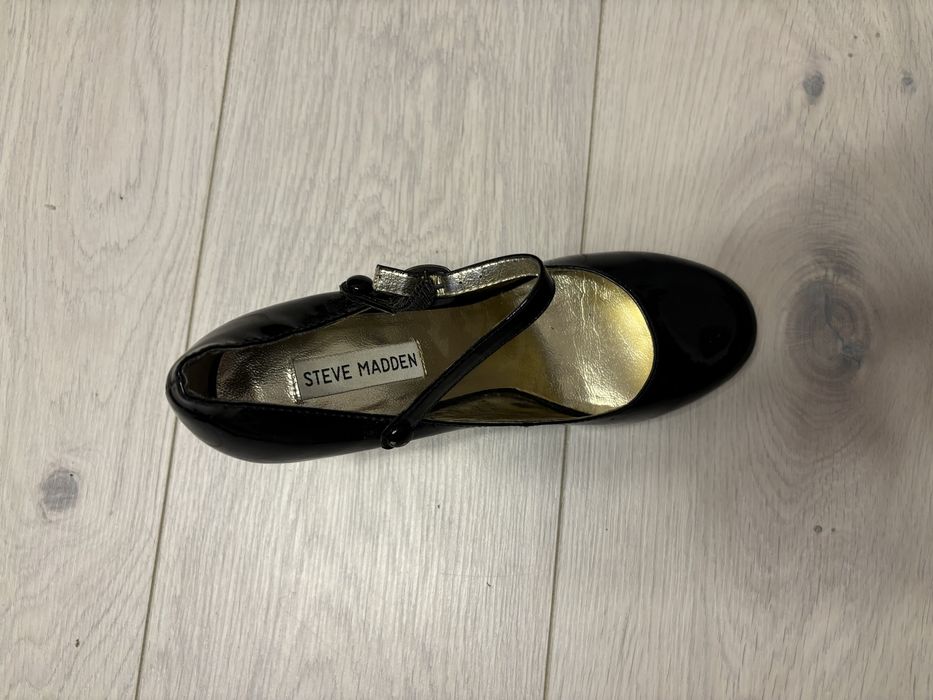 Pantofi toc lacuiti Steve Madden marimea 38