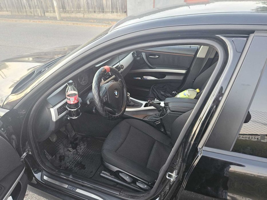 BMW Seria 3 E90 318d – 2009 | 2.0 Diesel 143 CP | 348.747 km | Distribuție schimbată