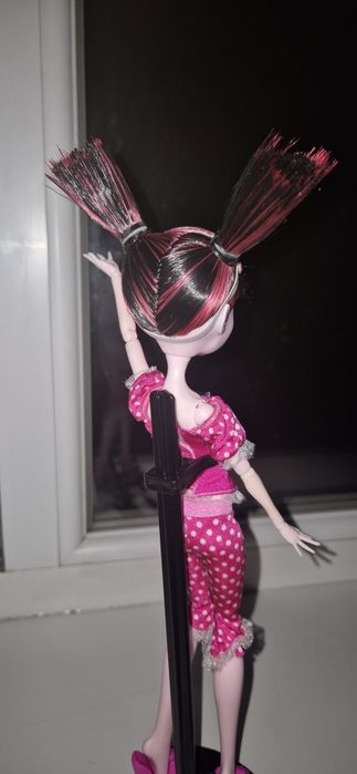 Кукла Monster high Дракулаура Dead tired