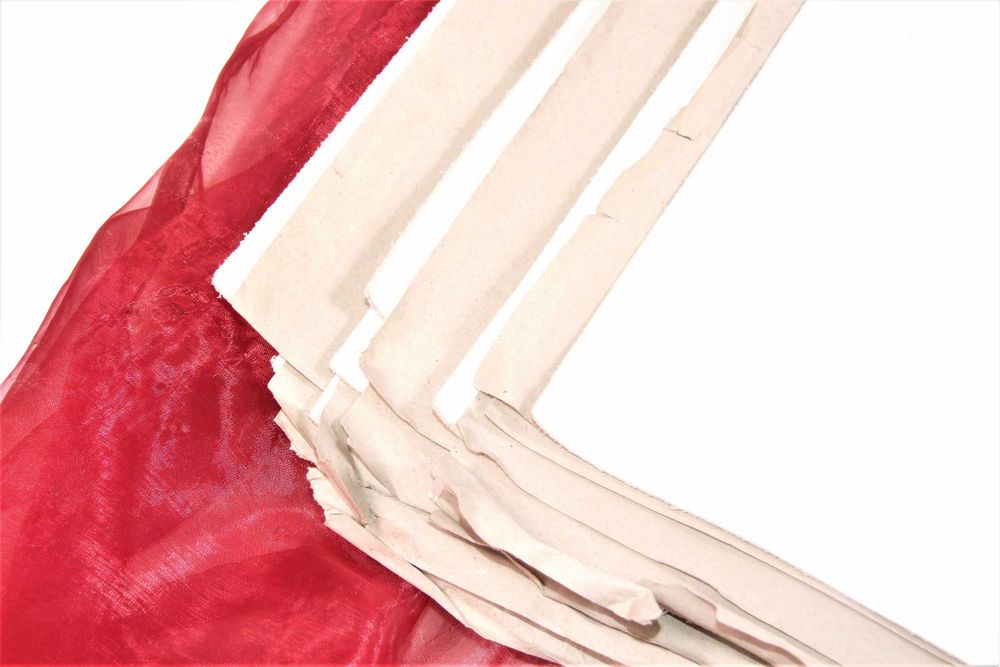 15 coli piele naturala alba, fina, de ovina pt. confectii de marochinarie sau mobila, 55x55x0,1 cm, NOI