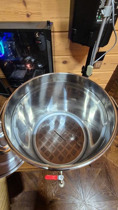 Сусловарочный котёл для пивоварения