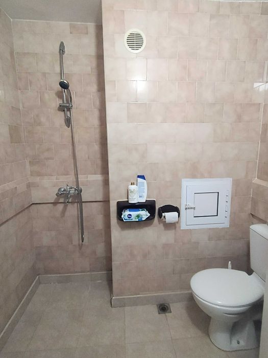 Светъл, просторен четиристаен апартамент в Пазарджик от собственик