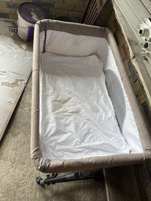 Продам детскую кроватку