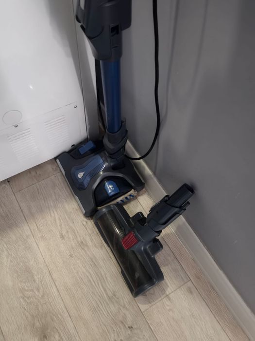 Продается умный пылесос