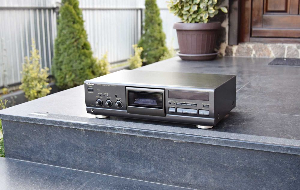 Deck Technics RS-BX 501, casetofon