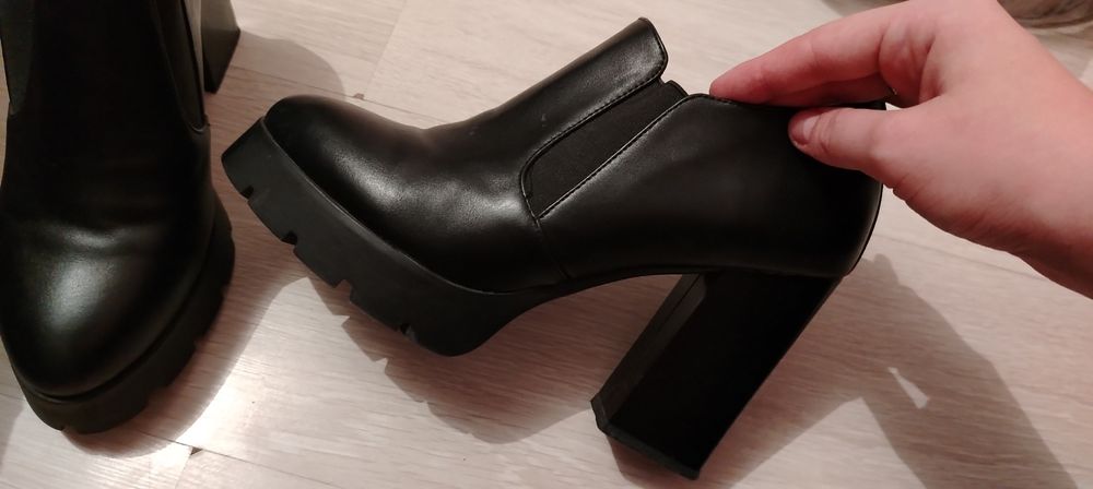 Продам туфли, красивые удобные