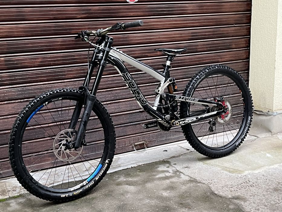 DH колело Solid Strike Evo 2019 27.5