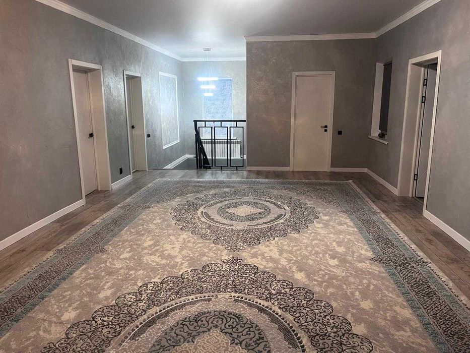 Коттедж, 233 кв.м., 7 соток