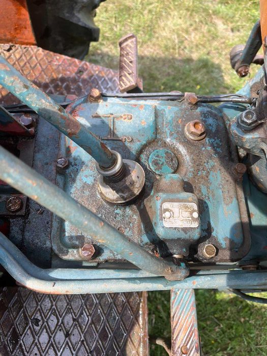 Tractor de vănzare  fit 415